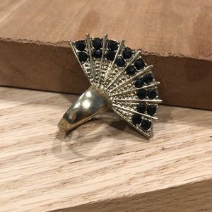 ModCloth Fan Ring